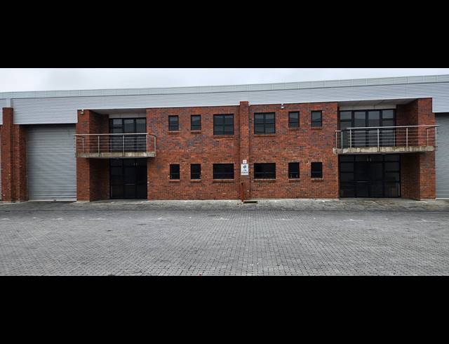 1,080M² WAREHOUSE TO LET IN KILLARNEY GARDENS
